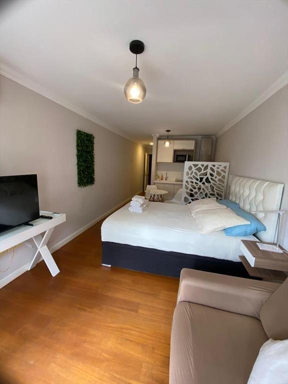 Alquiler Apartamento monoambiente amoblado con vista al mar