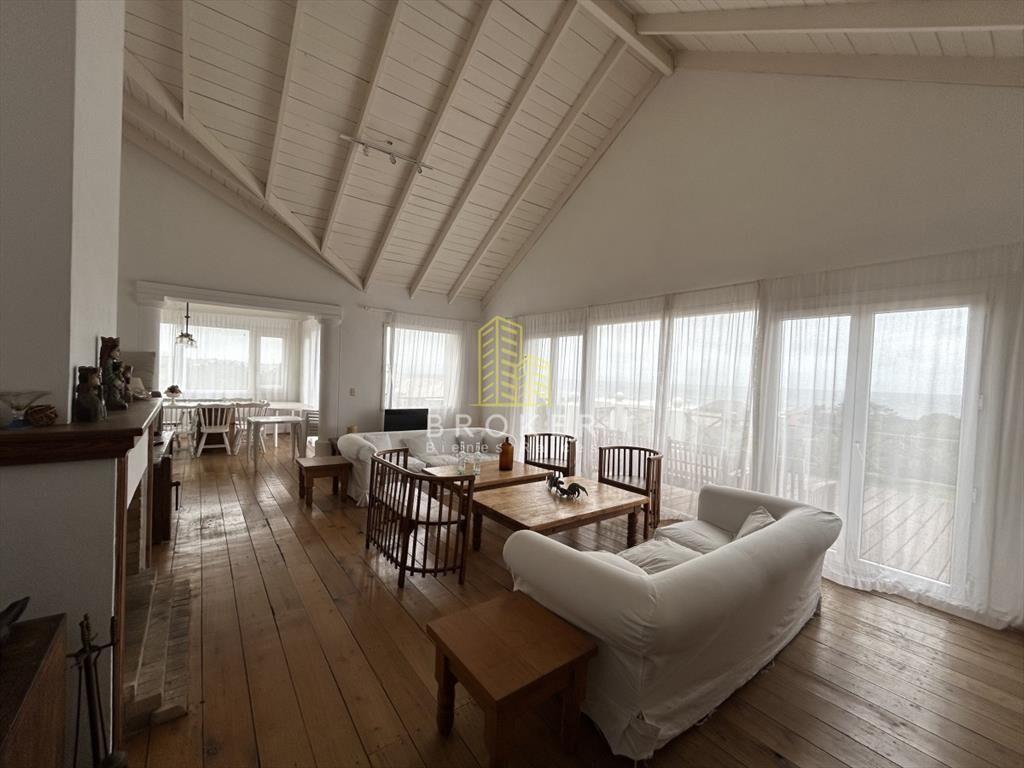 Venta y alquiler de gran casa en Montoya. Punta