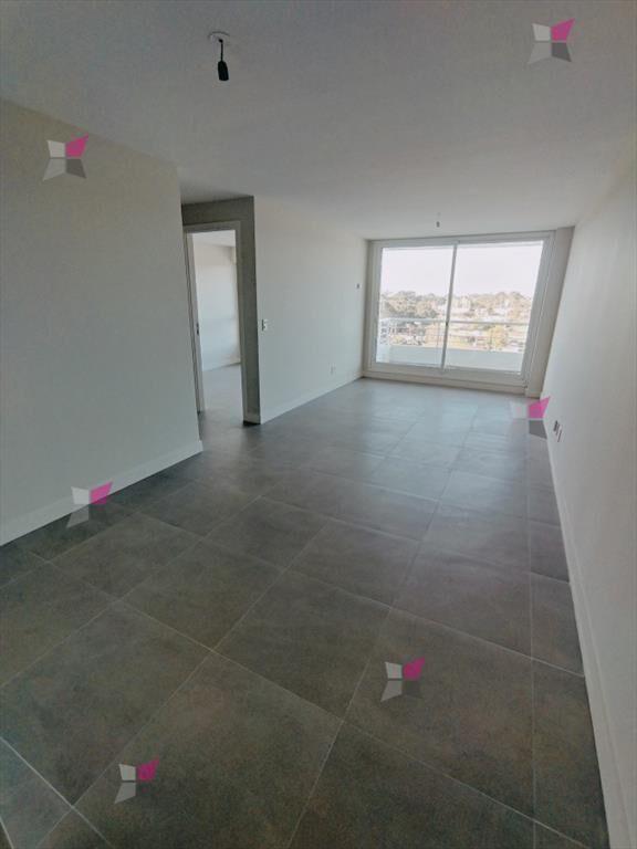 VENTA DE APARTAMENTO DE 1 DORMITORIO EN EDIFICIO