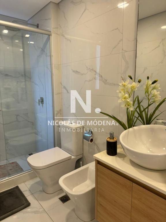 Alquila apartamento de 2 dormitorios en Mansa, Punta del Es