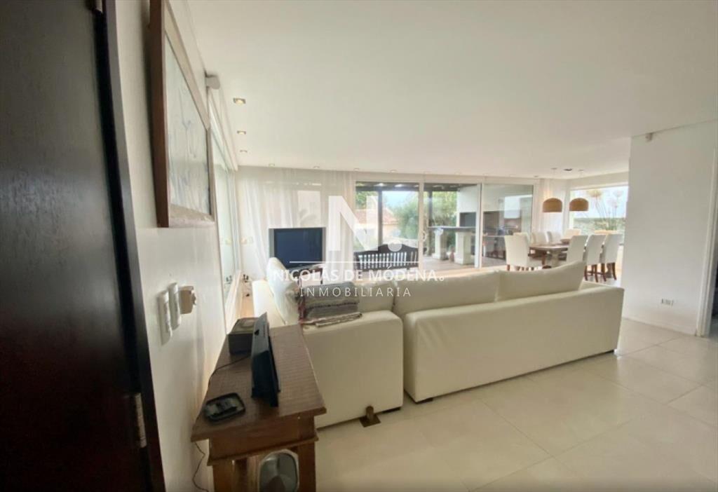 Venta de Casa 4 DORMITORIOS en Punta del Este,
