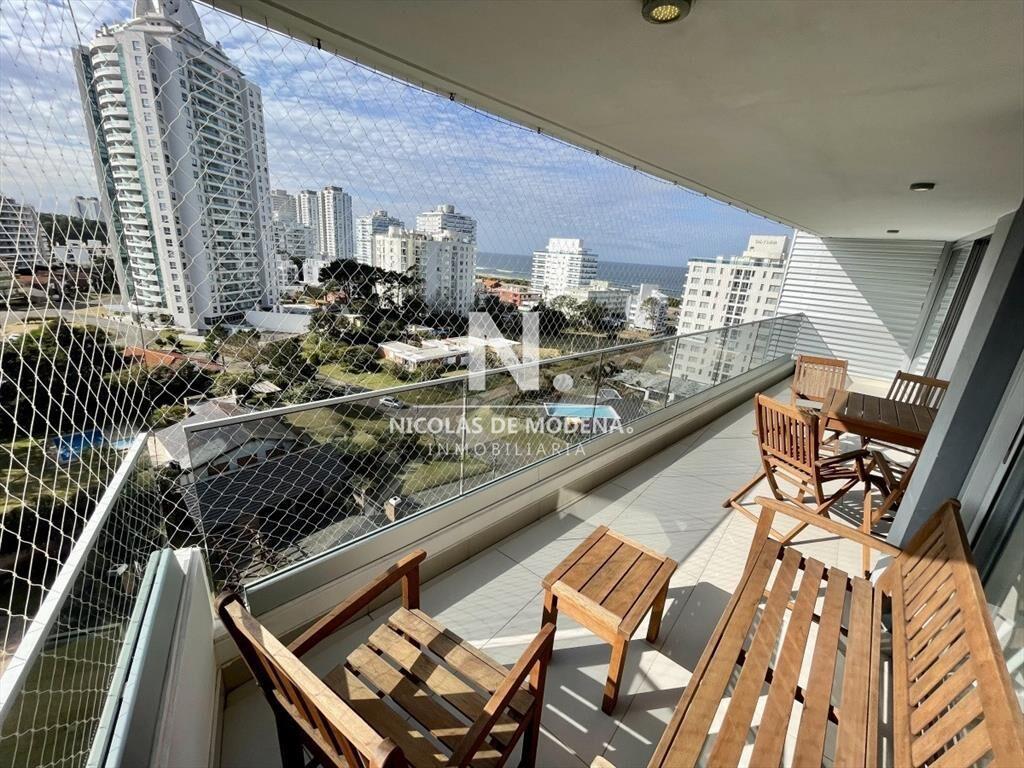 Apartamento en Venta de 3 dormitorios en Aidy ,