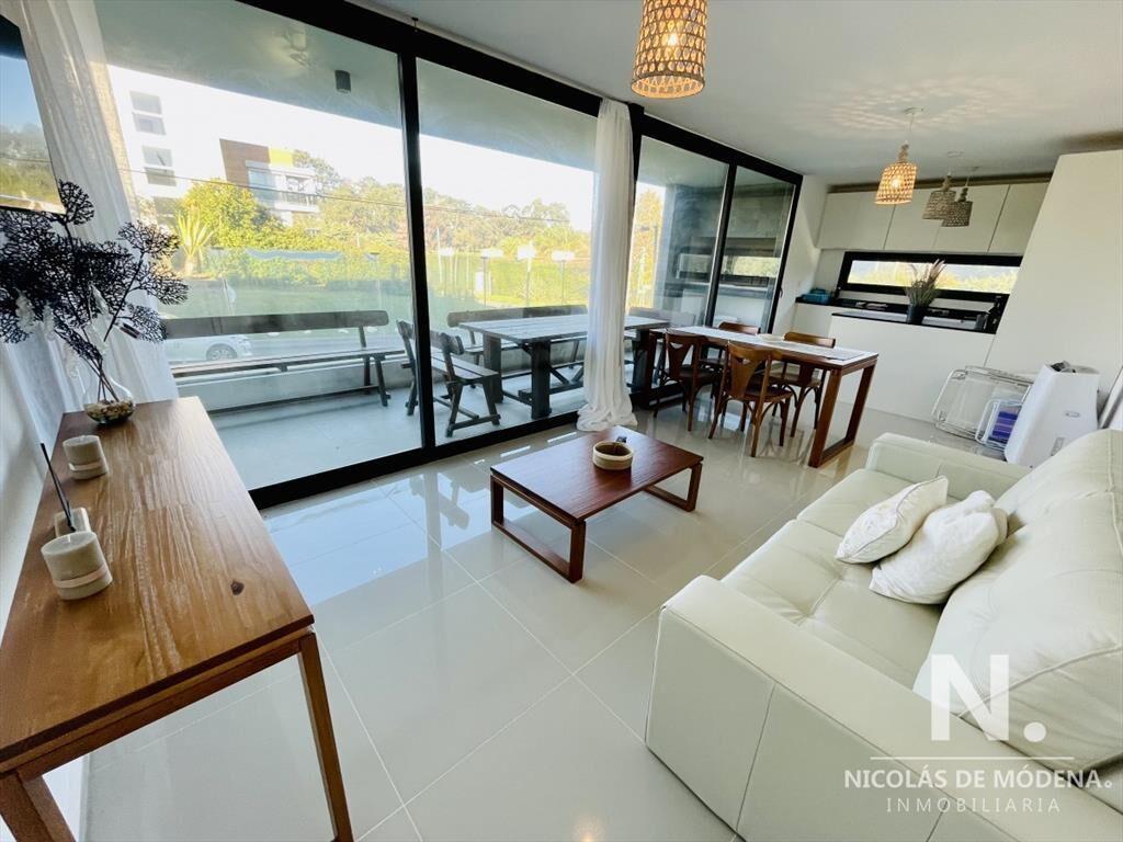hermoso apartamento de 3 dormitorios