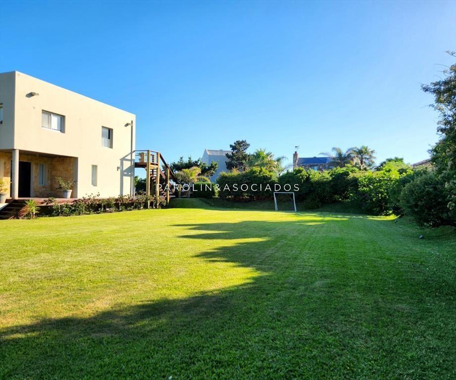 Casa en venta de 3 dormitorios en TÃ­o Tom, Punta Ballena.