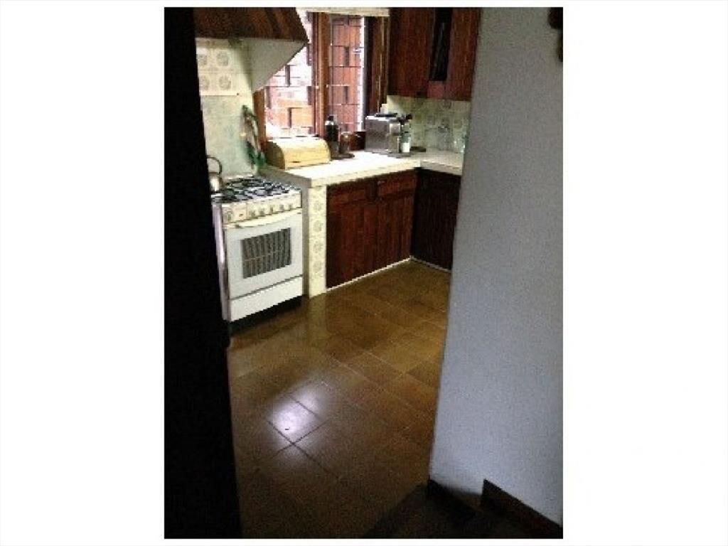 CASA EN UNA ZONA MUY RESIDENCIAL EN MANSA