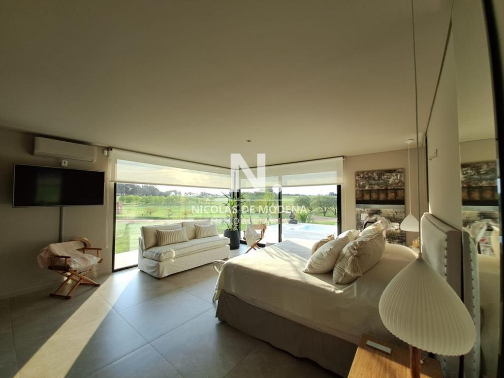 Espectacular chacra con chalet en venta de un 2