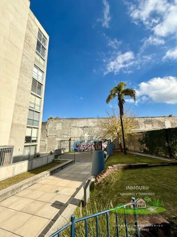 Venta - Alquiler de Apartamento de 2 Dormitorios con Cocher