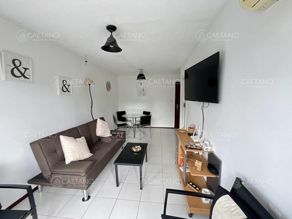 Alquiler temporal apartamento 2 dormitorios. Aidy