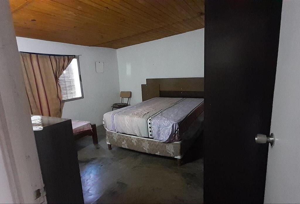 Oportunidad: Casa de 2 Habitaciones en Excelente Ubicación