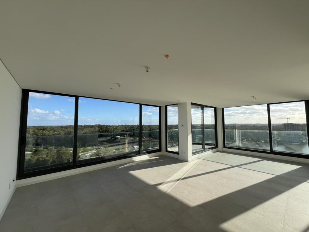 Venta Penthouse Exclusivo en Carrasco Boating – Lujo y Vist