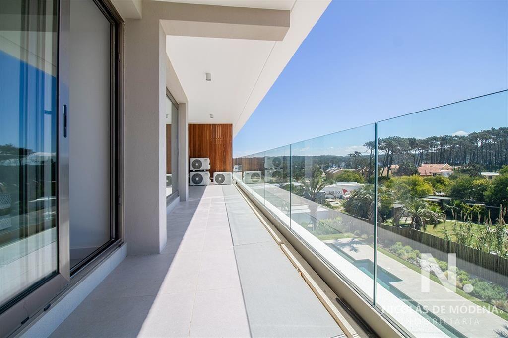 Departamento de 3 dormitorios en suite en Manantiales
