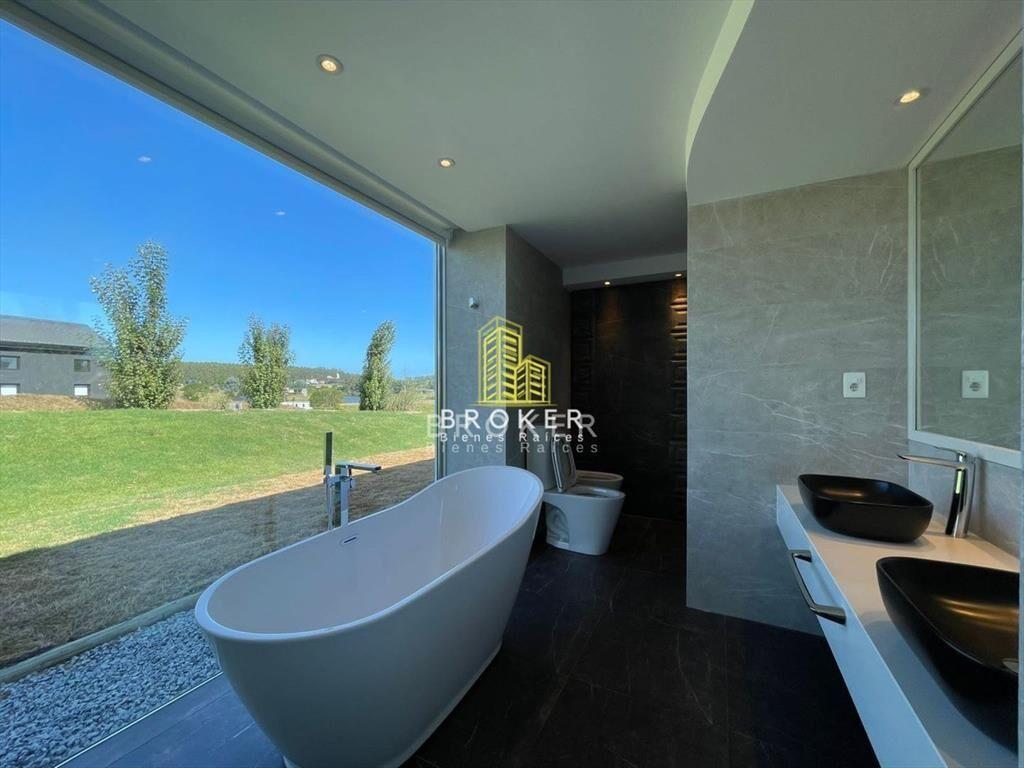 Venta De Casa En Pueblo Mio Manantiales, 4
