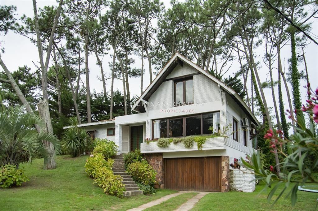 Casa en Venta de 5 dormitorios en San Rafael ,