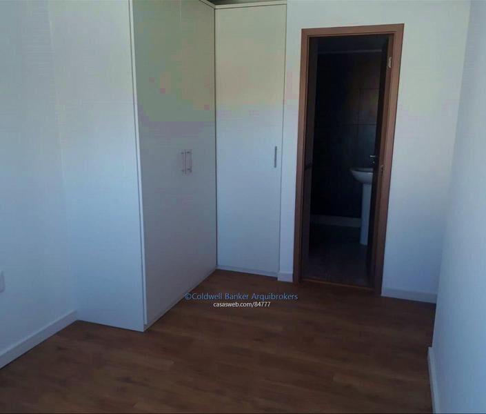 Apartamento de 2 dormitorios en venta en Centro con renta