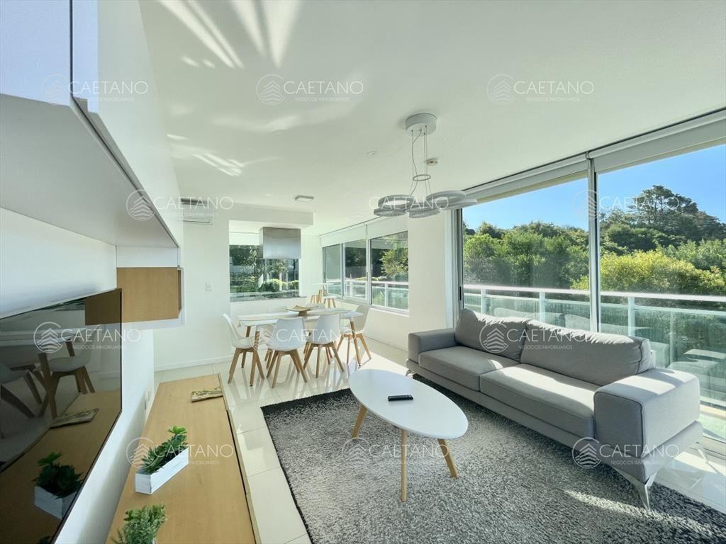 Venta Exclusivo Departamento - 2 dormitorios -