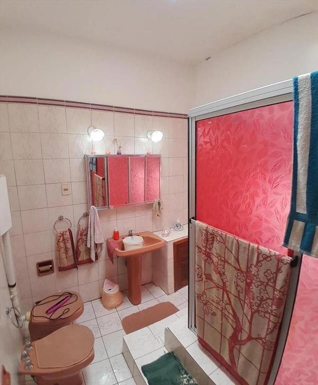 Casa en Propiedad Horizontal con Ambientes Amplios, próximo