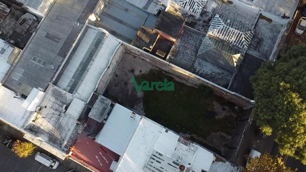 Venta terreno General Flores ideal edificio local