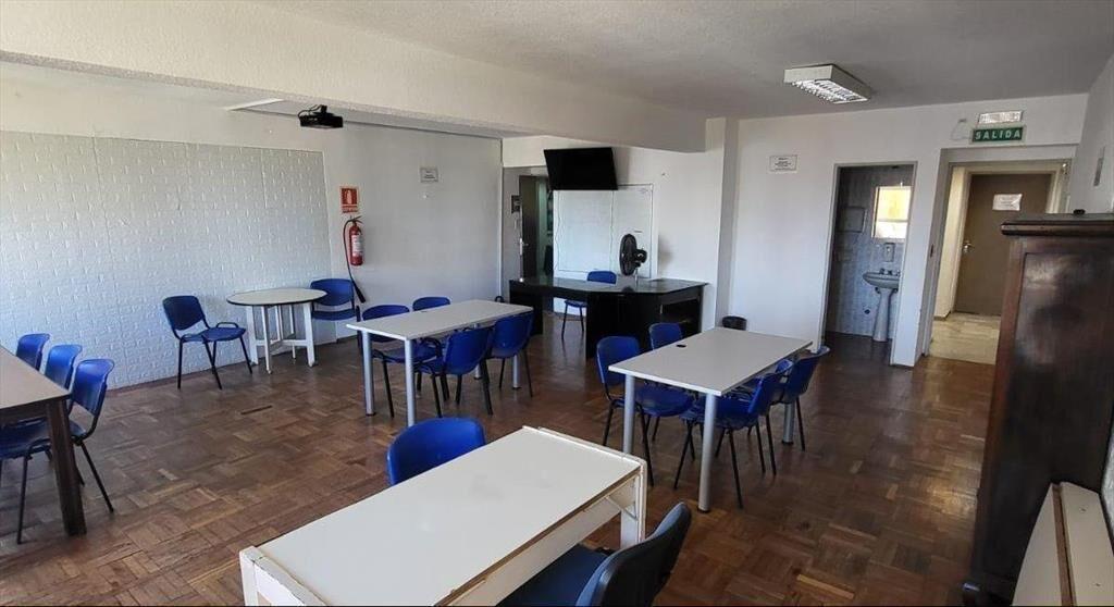 Venta de oficinas en Centro: 18 y Andes