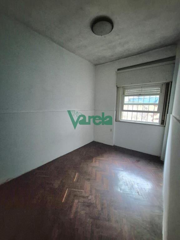 Venta apartamento planta baja con patio, 2 Cordon