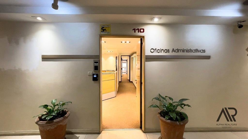 Venta Oficina con renta en Torre Libertad sobre 18 de ju...