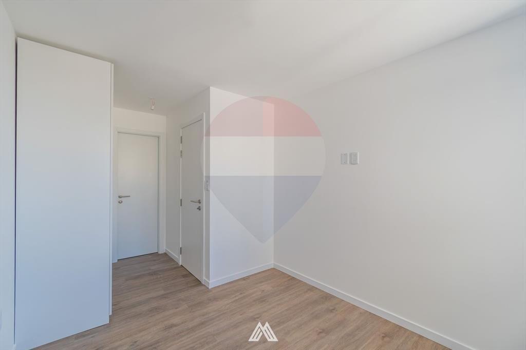 VENDO APARTAMENTO 2 DORMITORIOS MALVIN PARRILLERO