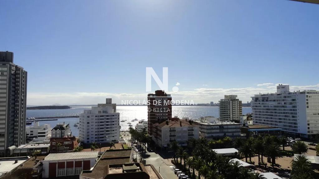 Departamento en venta de 3 dormitorios en Edif.