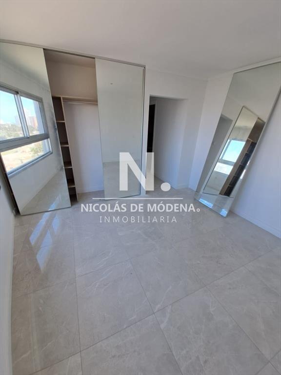 Departamento en venta a metros del mar. Miami II