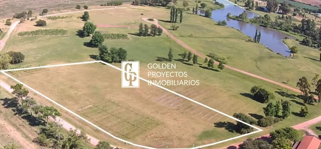 Lote en Venta en Barrio Privado en Carmelo Colonia