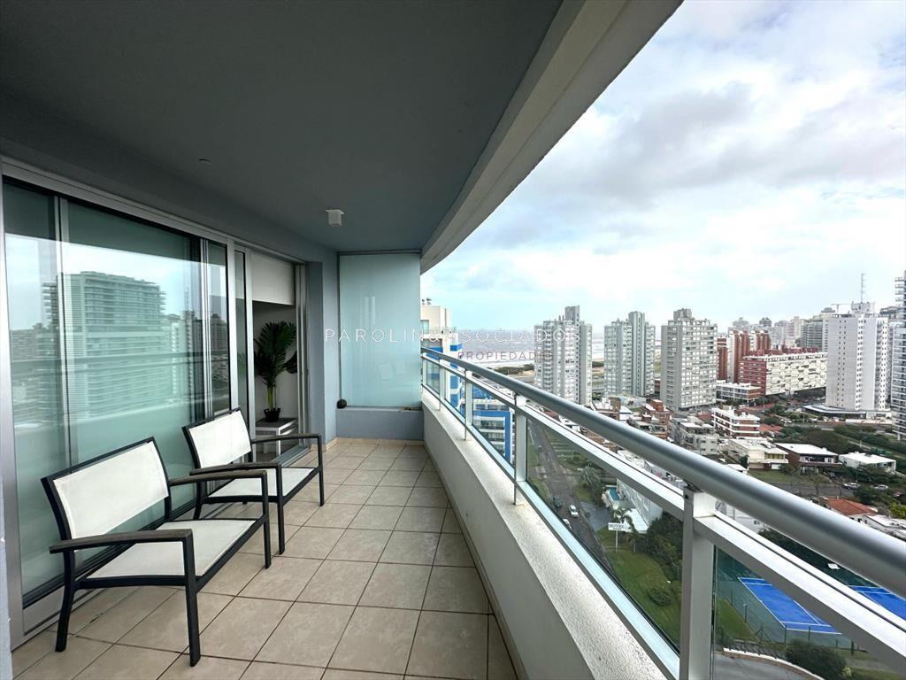 Apartamento en venta de 3 dormitorios en Forest
