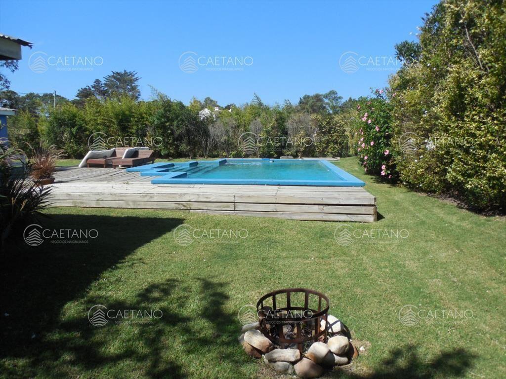 Casa en venta 3 dormitorios y dependencia de La