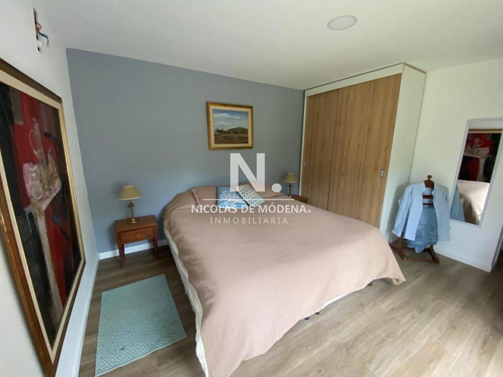 Venta Casa 3 dormitorios y piscina en a 100 mts