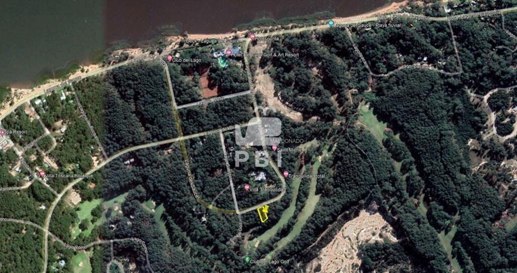 Lote en Club del Lago, Punta Ballena - Ref :