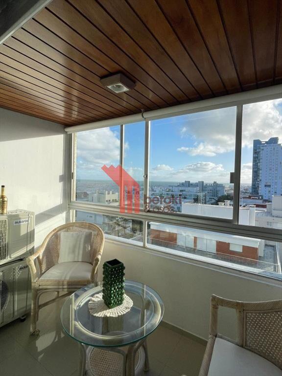 Venta apartamento 1 dormitorio, garaje. Punta