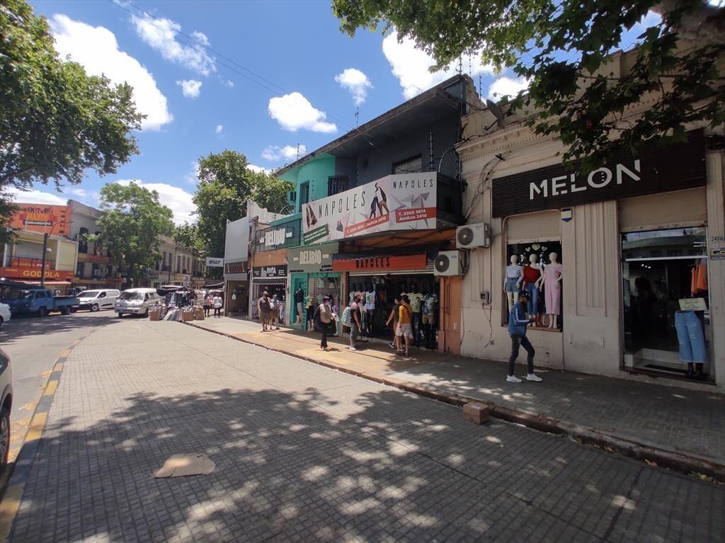 Venta local comercial en Arenal Grande