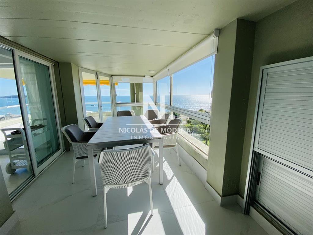 EXCELENTE APARTAMENTO EN PLAYA MANSA