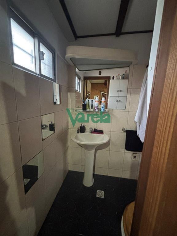 Casa en venta de tres dormitorios en barrio Prado