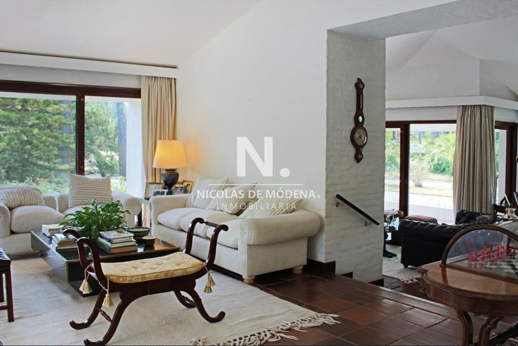 Hermosa casa en venta en zona residencial