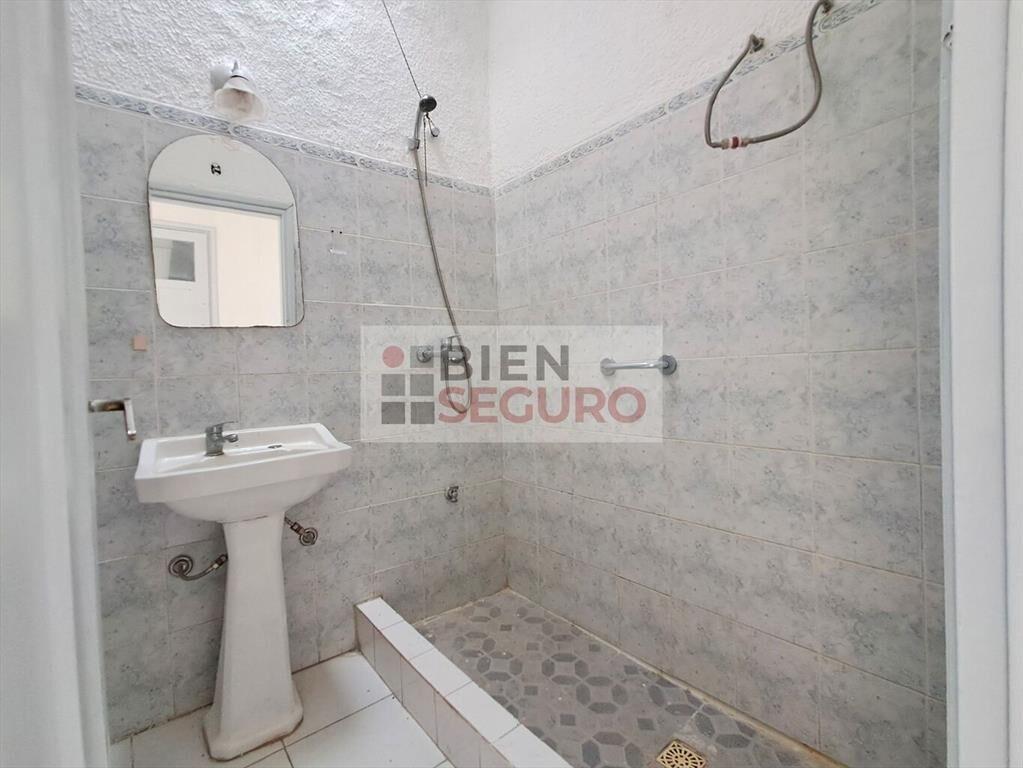 Cómoda casa padrón único con estufa a leña en alquiler en P