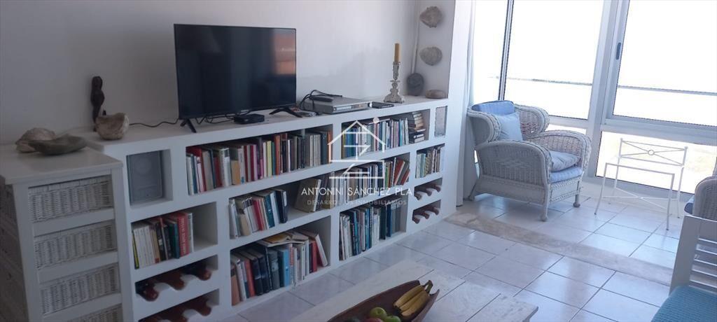 apartamento en alquiler, edificio con piscina