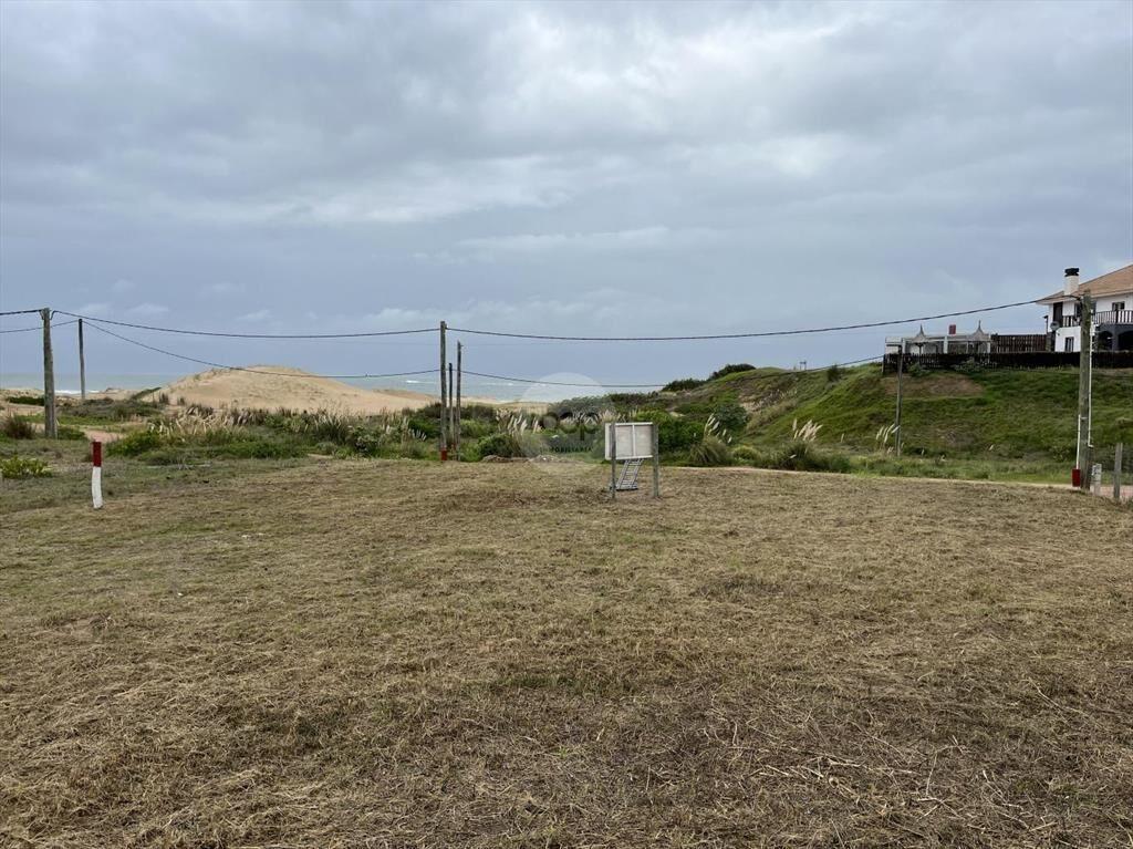 Venta Terreno en Punta del Diablo playa La Viuda