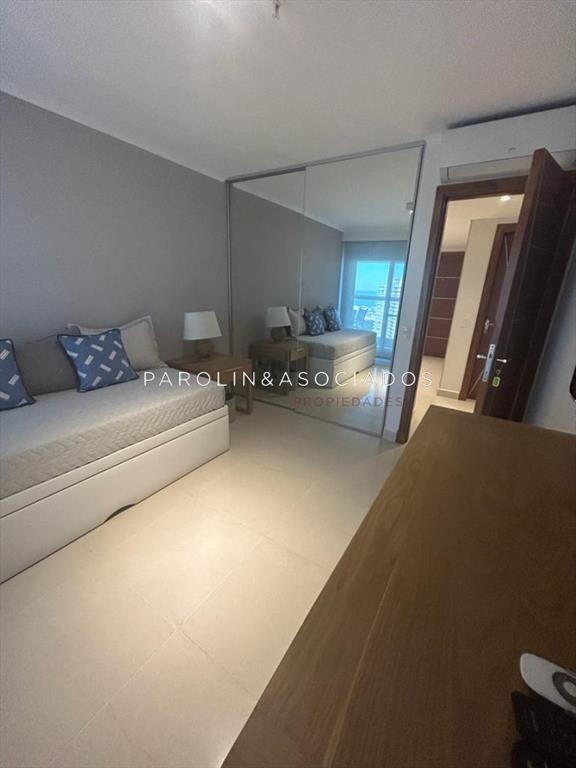 Apartamento 2 dormitorios Miami Boulevard Mansa