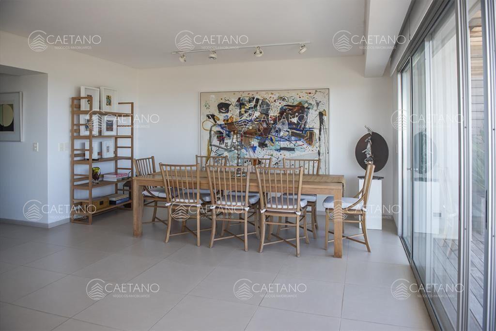 Apartamento con vista espectacular a metros del mar, en Bra