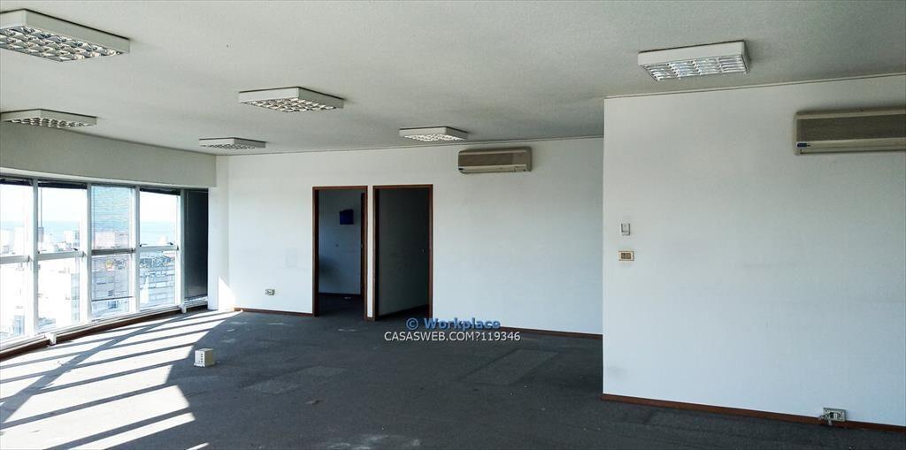 Oficina en el Centro - Alquiler - EDIFICIO DE CATEGORIA