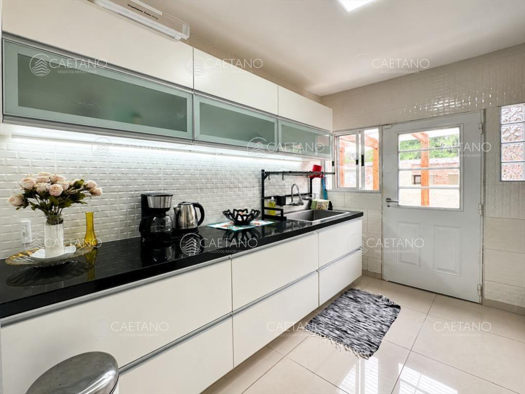Casa 4 dormitorios alquiler anual Pinares
