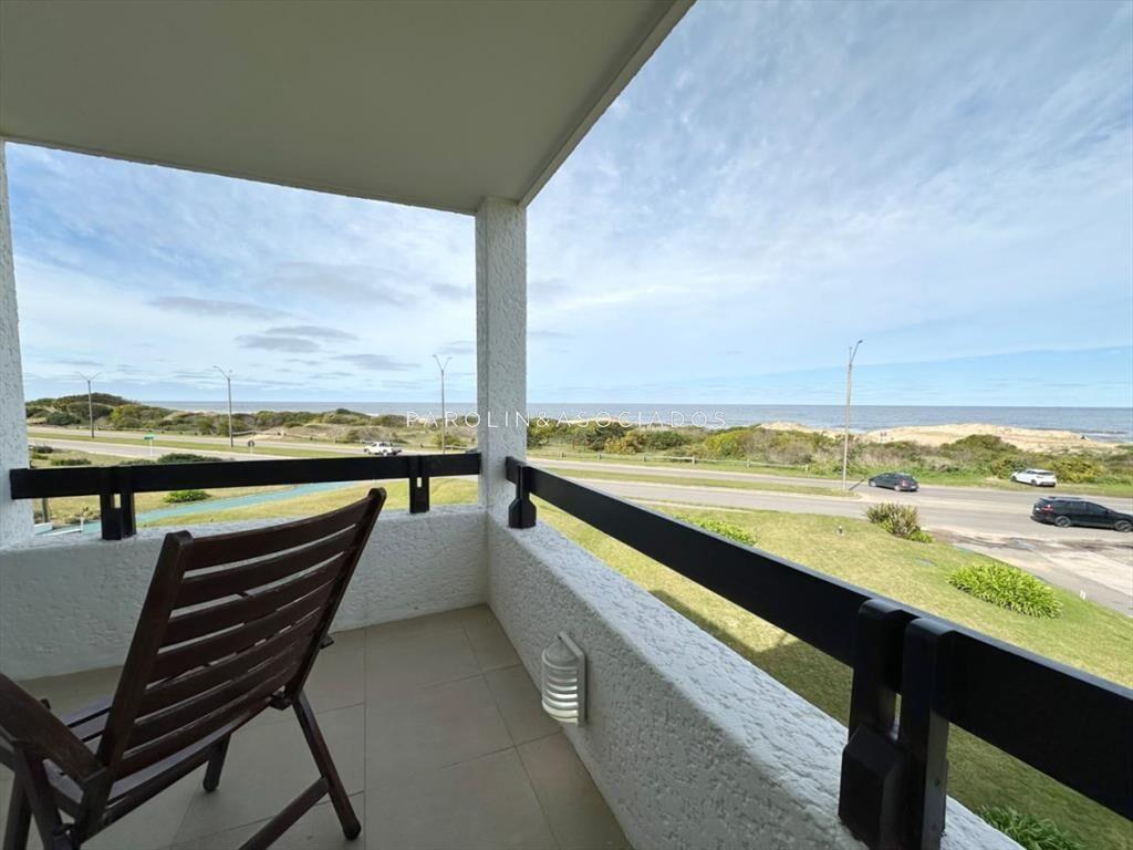 Departamento en Alquiler en Dunas del Golf, 3 Dormitorios.