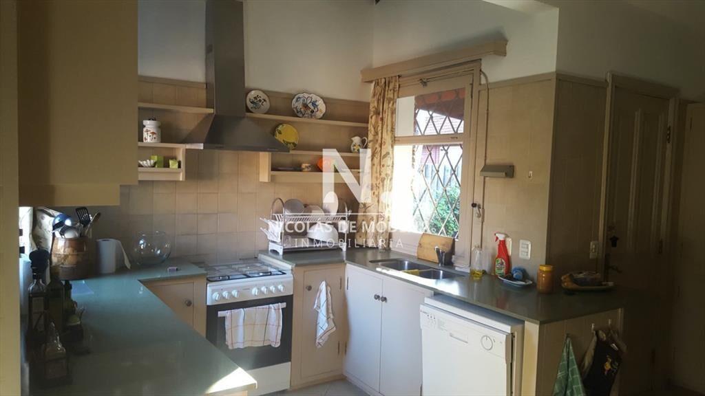 Casa en venta, zona Cantegril.