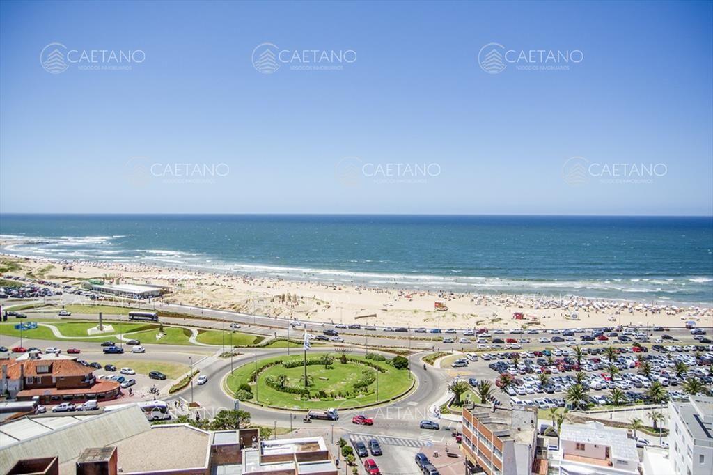 APARTAMENTO EN VENTA CON VISTA BRAVA, EXCELENTE