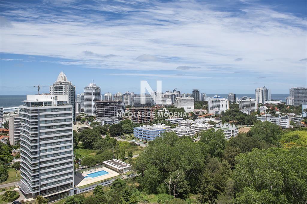 Hermoso Departamento en venta de 3 dormitorios,