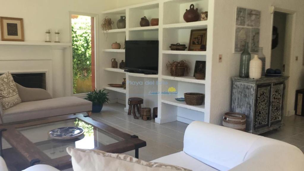Casa en Alquiler de 4 dormitorios en Punta del ,