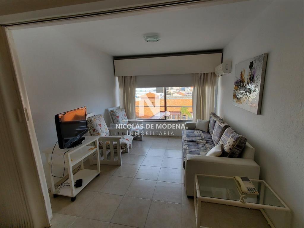 Venta de apartamento de 1 dormitorio en
